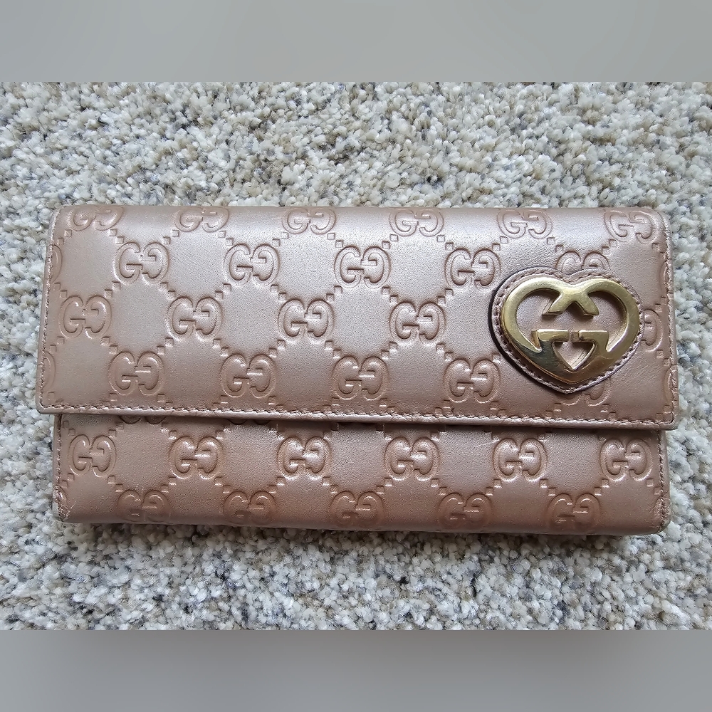 Gucci Bifold Long Wallet Lovely Shima Pink